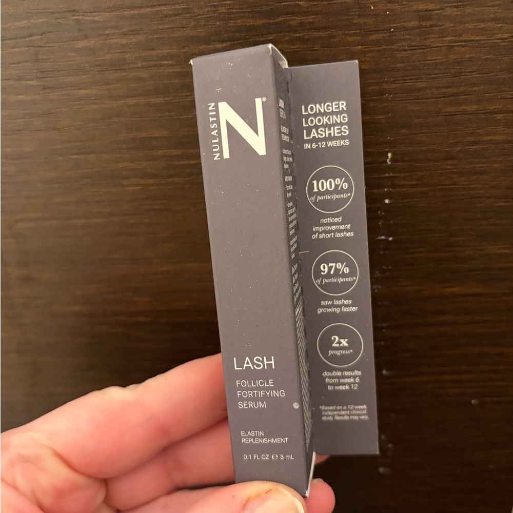 Lash Follicle Fortifying Serum - Gray